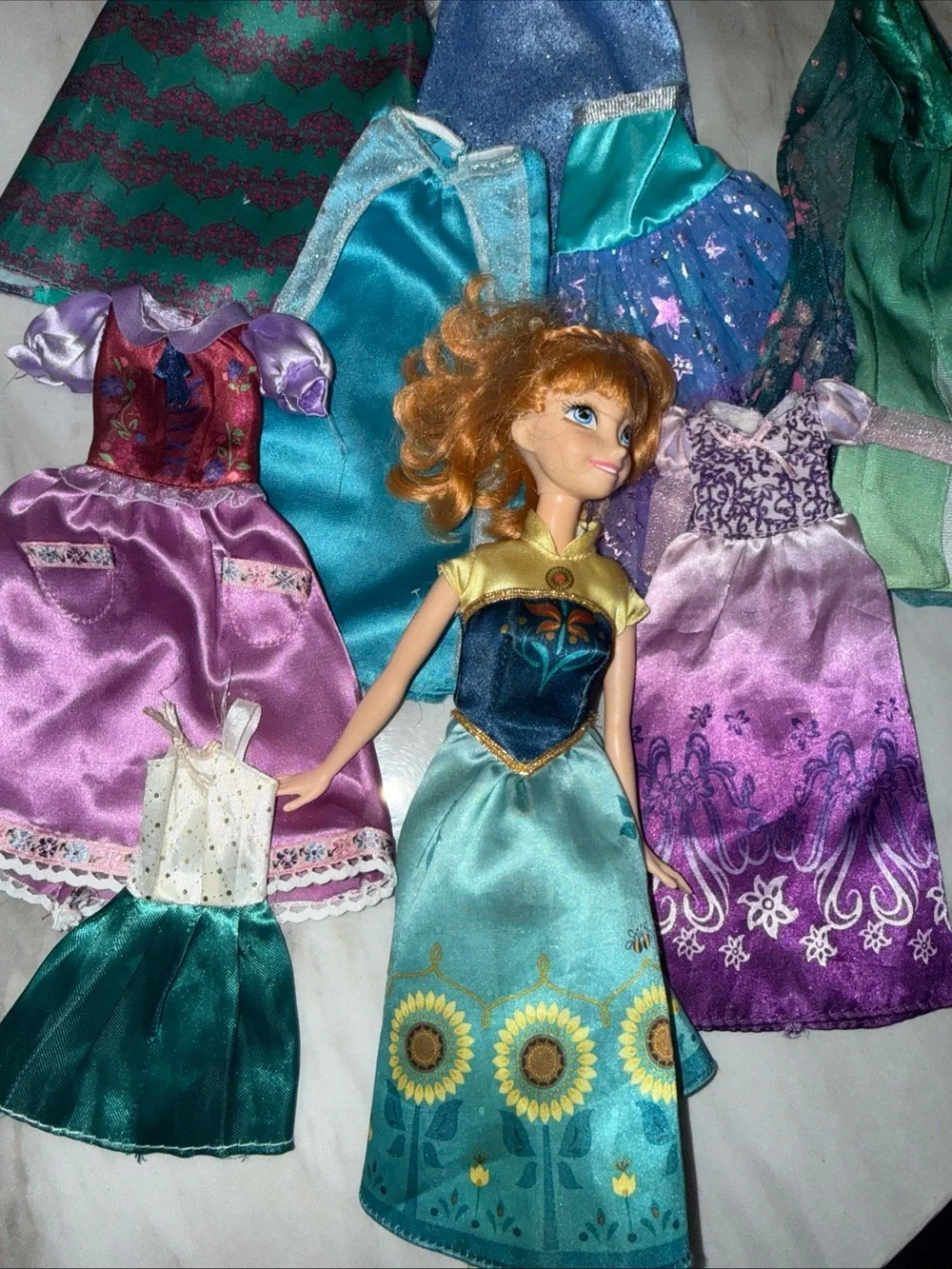 Princess Ana doll and princess dress lot